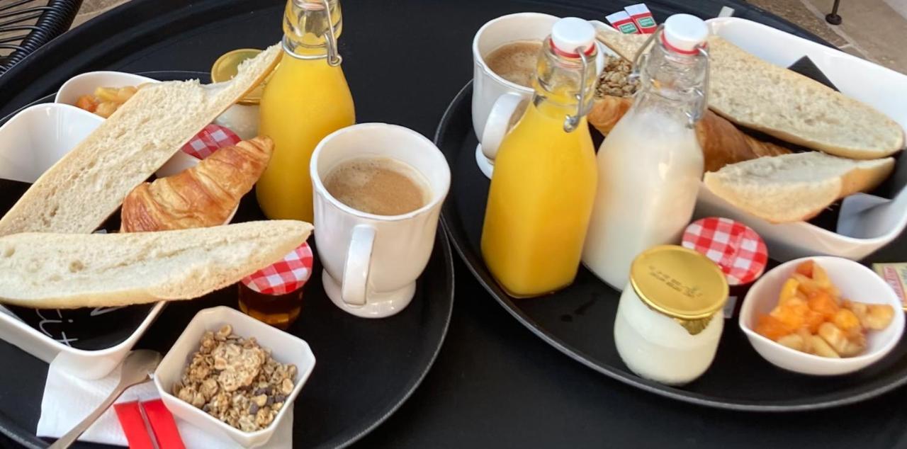 Hotel Particulier - Les Lodges Du Bassin D'Arcachon- Petit-Dejeuner Sur Demande- Prestations Haut De Gamme Gujan-Mestras Exterior photo